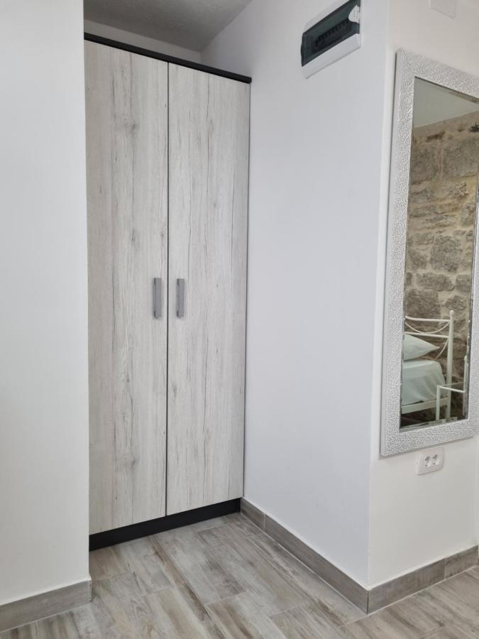 Studio Apartment Rosalie Split Eksteriør billede
