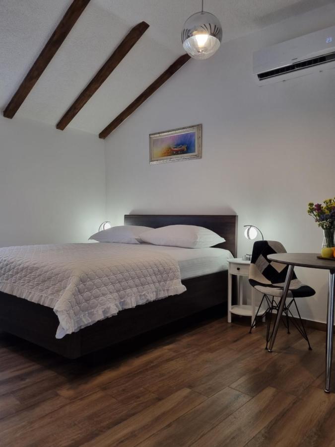 Studio Apartment Rosalie Split Eksteriør billede